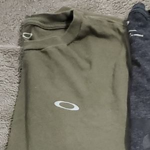 Oakley Tshirt